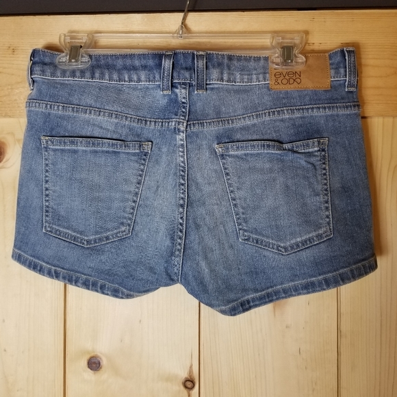 Even & Odd Denim Embroidered Shorts - Picture 3 of 7